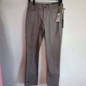 Ladies Petite SZ 2P Khaki NYDJ Five-Pocket Jean
